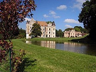 Le Ch�teau de Pupeti�res.