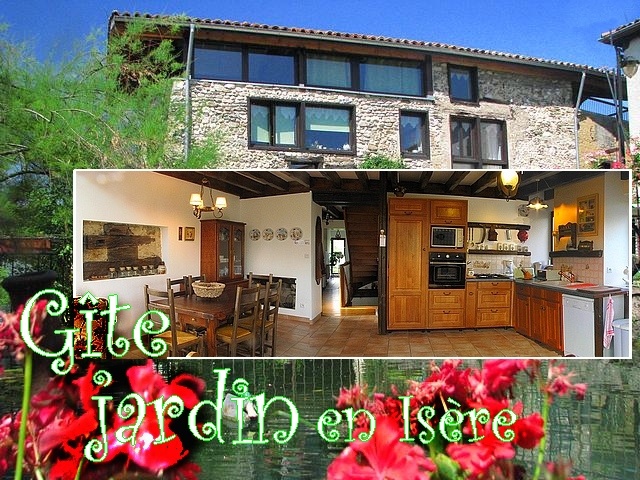 une architecture exceptionnelle au pied des alpes, dans un environnement de jardin th�matique, source et bassins vivants. Confort Tourisme***