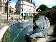 Voiron. Fontaine de la Place de la R�publique