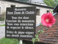 Monast�re de Chalais, lieu de recueillement.